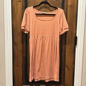 Women’s size small baby doll style casual dress coral/rust color.